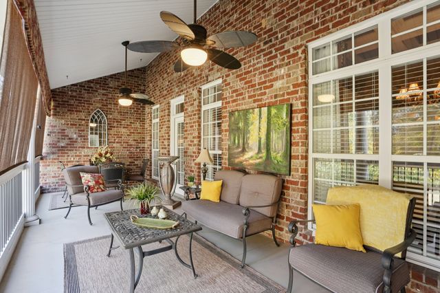 4015 Pilgrim Trl, Greenbrier, TN 37073