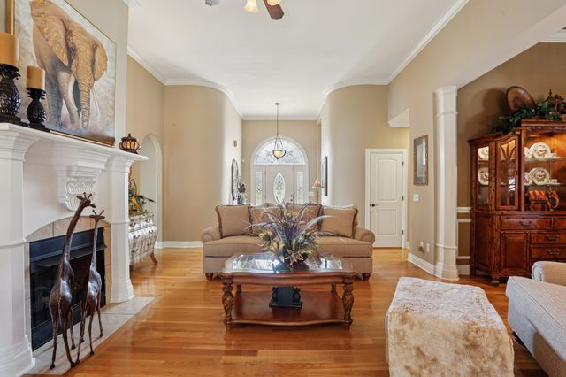 4015 Pilgrim Trl, Greenbrier, TN 37073