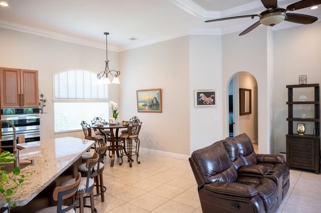 10122 Oak Meadow Lane, Lake Worth, FL 33449