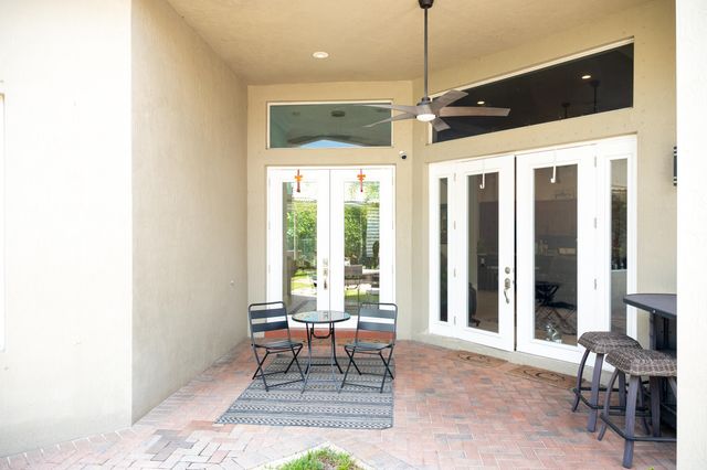 10122 Oak Meadow Lane, Lake Worth, FL 33449