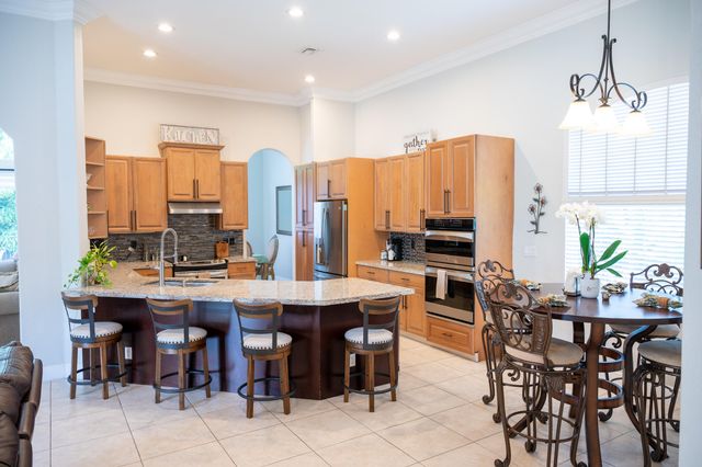 10122 Oak Meadow Lane, Lake Worth, FL 33449