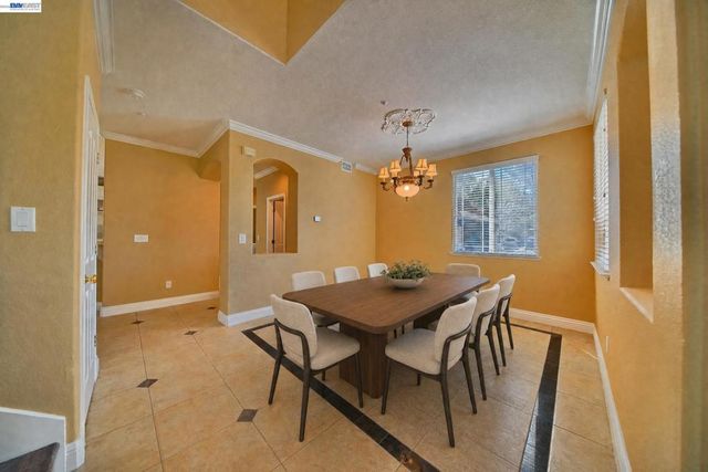 6472 Owl Way, Livermore, CA 94551
