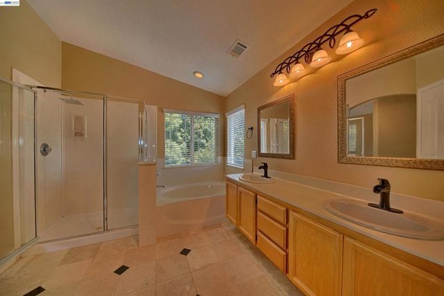 6472 Owl Way, Livermore, CA 94551