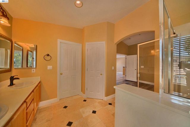 6472 Owl Way, Livermore, CA 94551