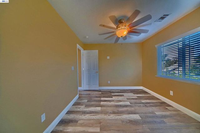 6472 Owl Way, Livermore, CA 94551