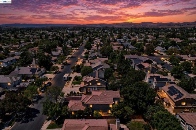 6472 Owl Way, Livermore, CA 94551