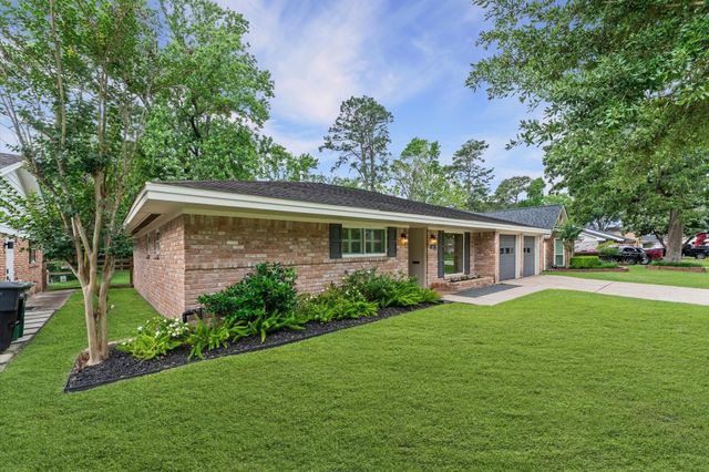 1167 Chamboard Lane, Houston, TX 77018