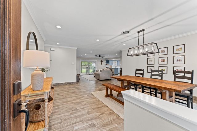 1167 Chamboard Lane, Houston, TX 77018
