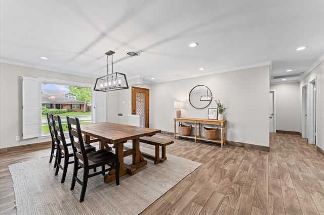 1167 Chamboard Lane, Houston, TX 77018