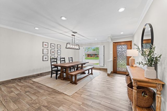 1167 Chamboard Lane, Houston, TX 77018