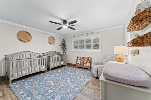 1167 Chamboard Lane, Houston, TX 77018