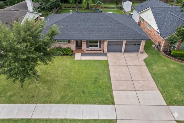 1167 Chamboard Lane, Houston, TX 77018