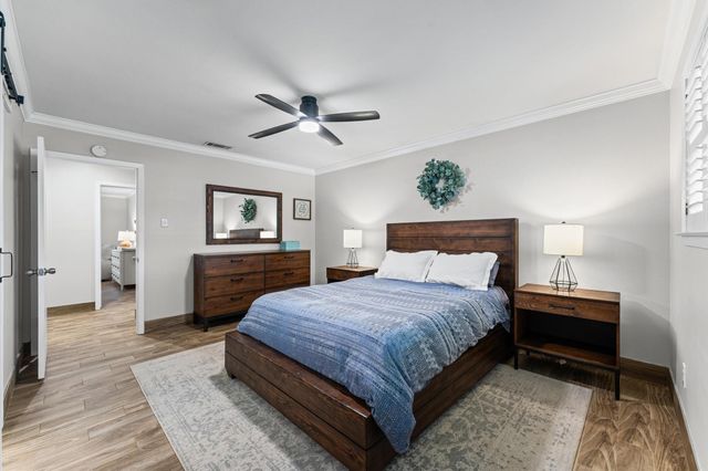 1167 Chamboard Lane, Houston, TX 77018