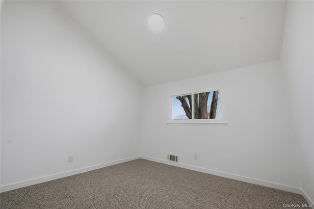 26 Wilshire Drive, North Babylon, NY 11703