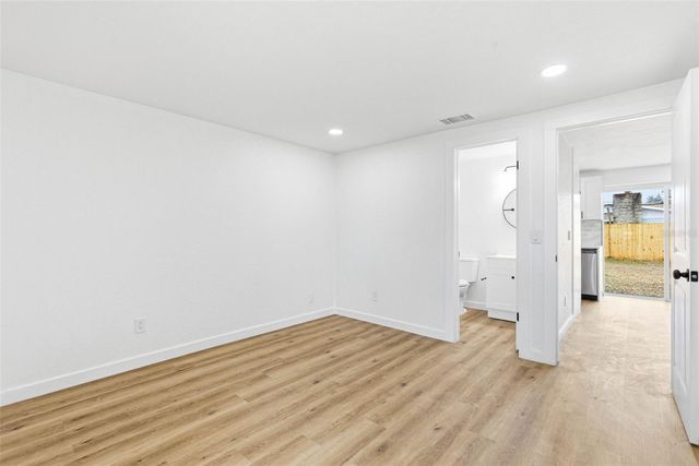 6416 EDEN LANE, Tampa, FL 33634