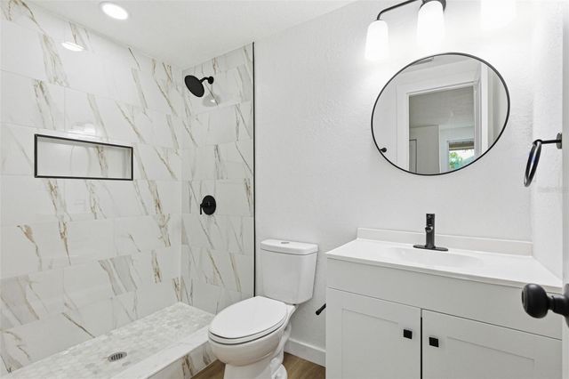 6416 EDEN LANE, Tampa, FL 33634