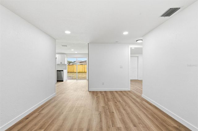 6416 EDEN LANE, Tampa, FL 33634