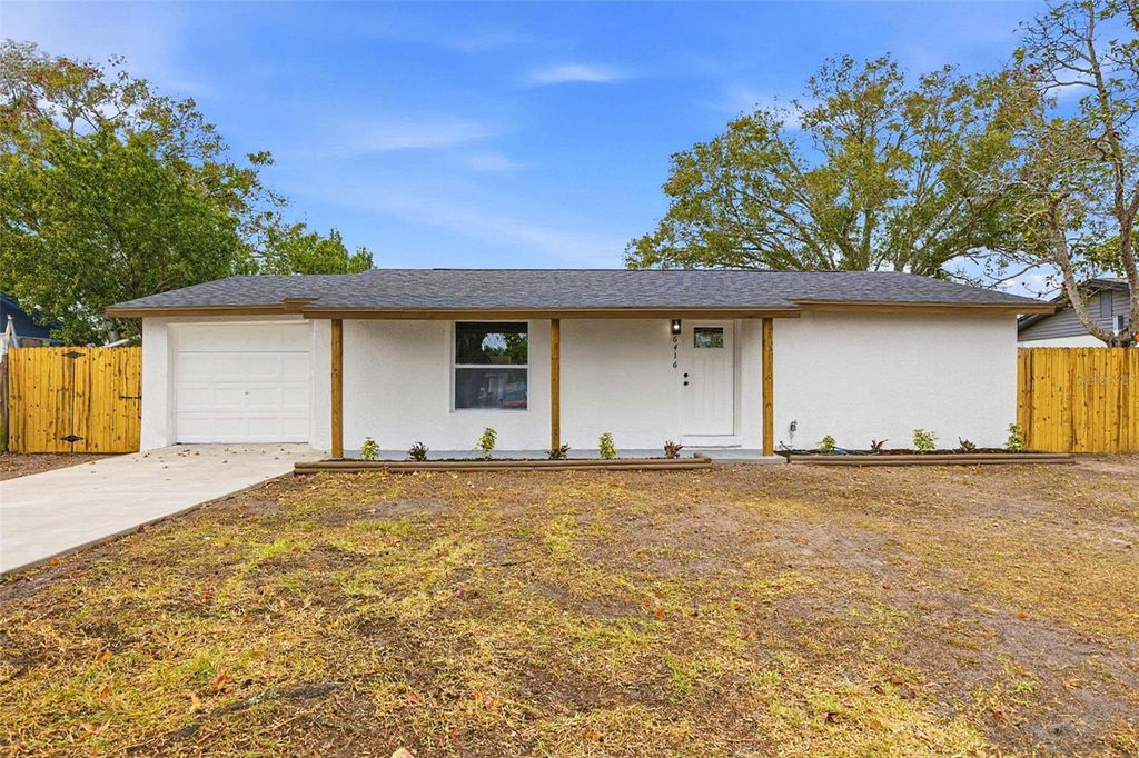 6416 EDEN LANE, Tampa, FL 33634