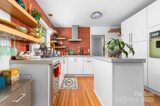 1649 Patton Avenue, Charlotte, NC 28216
