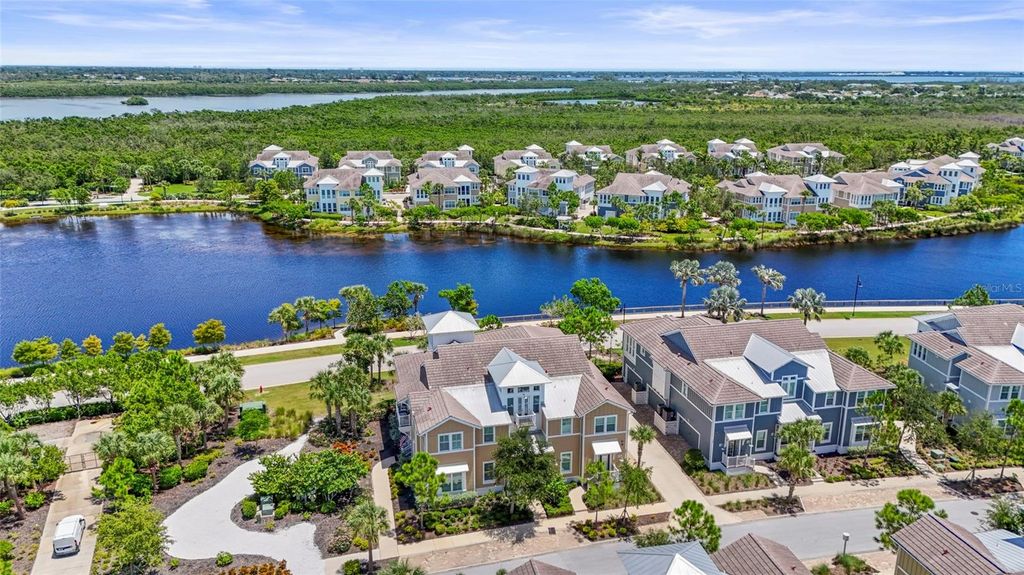 303 COMPASS POINT DRIVE 101, Bradenton, FL 34209