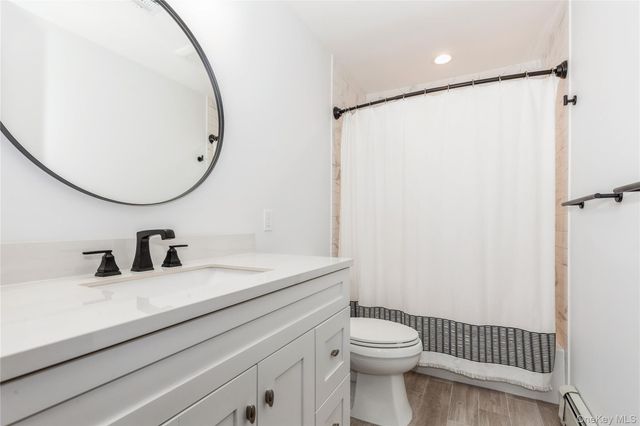 32 Lower Cross, Shoreham, NY 11786