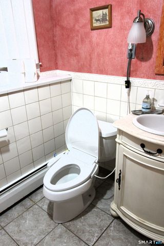 560 Governors Highway, South Windsor, CT 06074