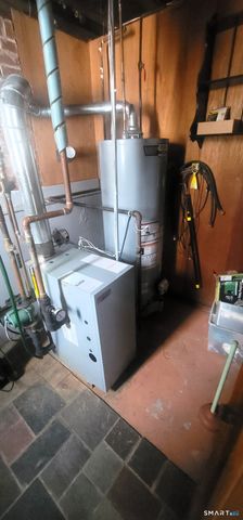 560 Governors Highway, South Windsor, CT 06074