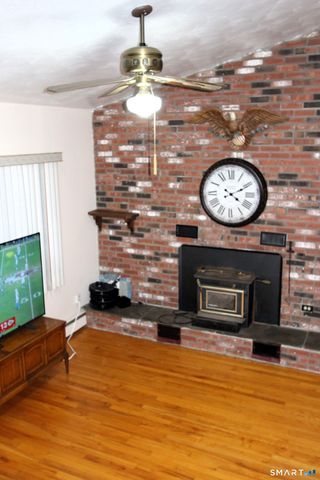 560 Governors Highway, South Windsor, CT 06074