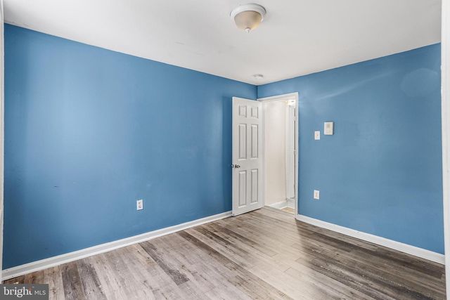 1924 N DARIEN ST, Philadelphia, PA 19122