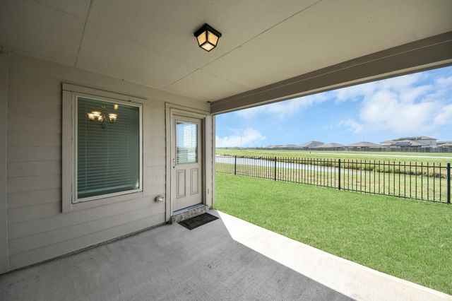 55 Alyssa Palms Drive, Manvel, TX 77578