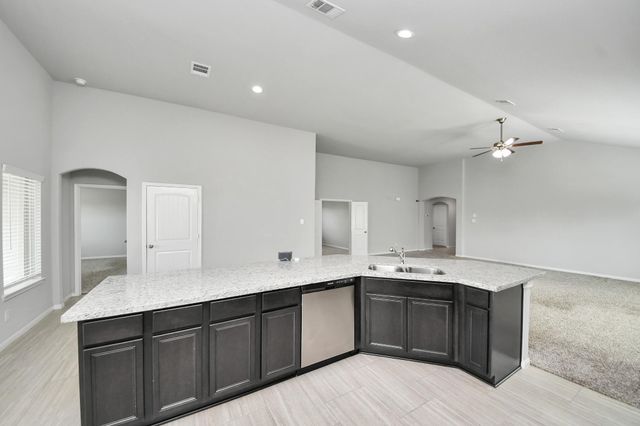 55 Alyssa Palms Drive, Manvel, TX 77578