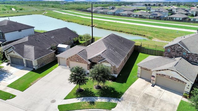 55 Alyssa Palms Drive, Manvel, TX 77578