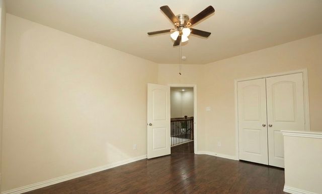 3911 Cascade Sky Drive, Arlington, TX 76005