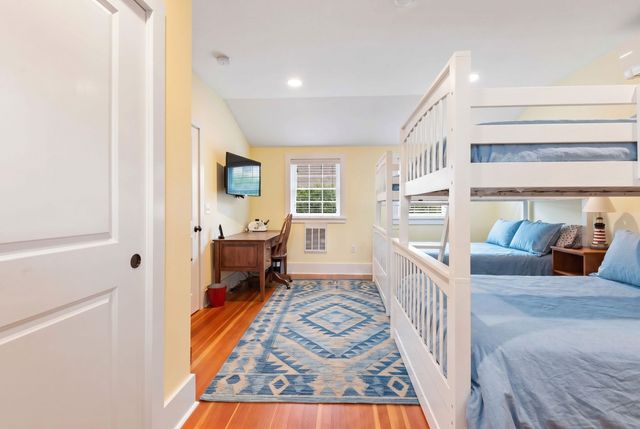 91 Lake Avenue, Sunapee, NH 03782