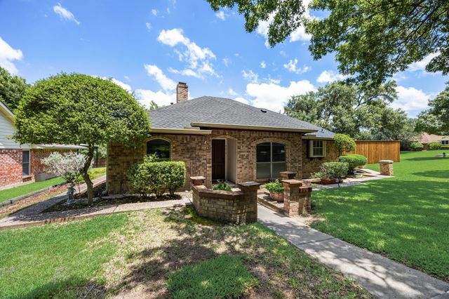5615 Vinewood Drive, Garland, TX 75043