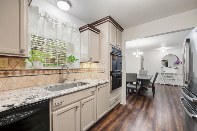 5615 Vinewood Drive, Garland, TX 75043