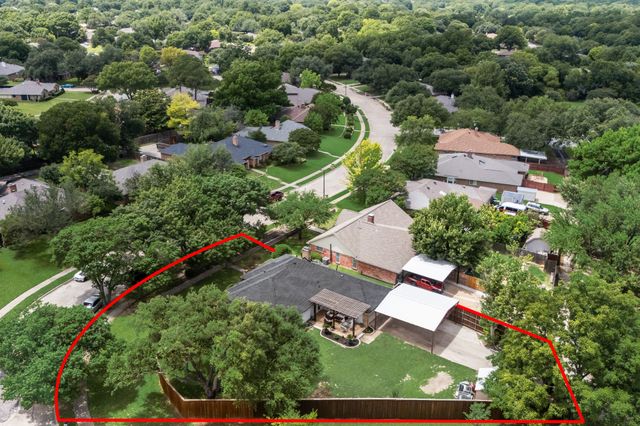 5615 Vinewood Drive, Garland, TX 75043