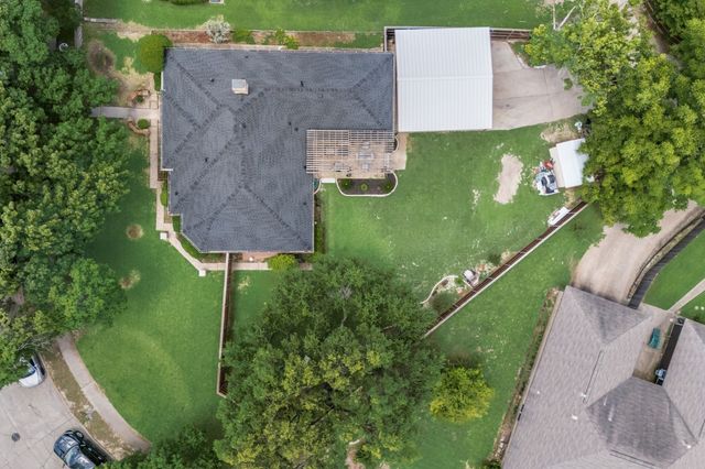 5615 Vinewood Drive, Garland, TX 75043