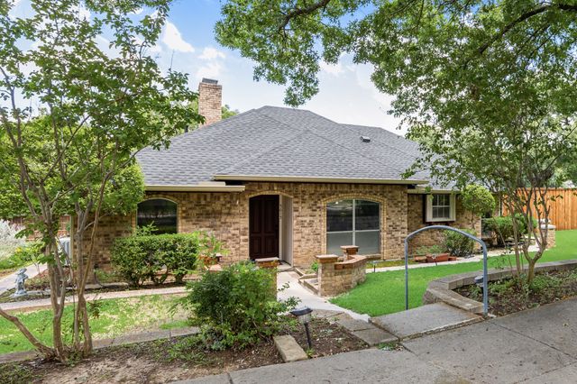 5615 Vinewood Drive, Garland, TX 75043