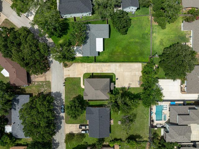 1605 Armistead Street, College Station, TX 77840