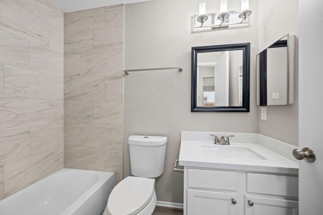 8922 Aspen Trace Lane, Humble, TX 77338