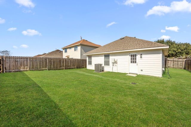 8922 Aspen Trace Lane, Humble, TX 77338