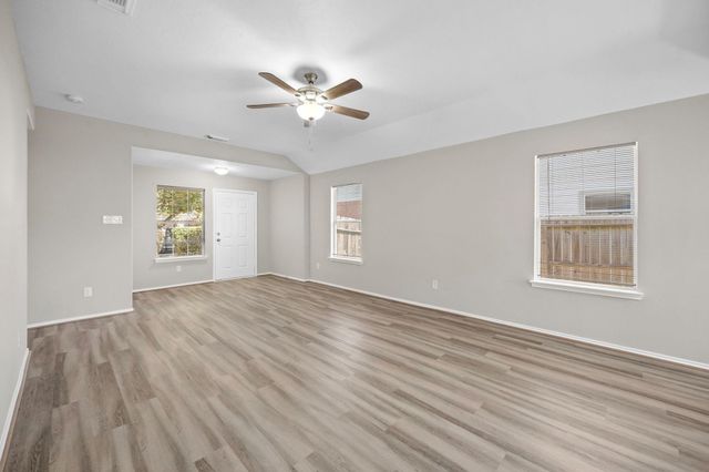 8922 Aspen Trace Lane, Humble, TX 77338