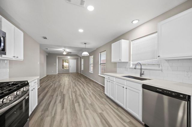 8922 Aspen Trace Lane, Humble, TX 77338