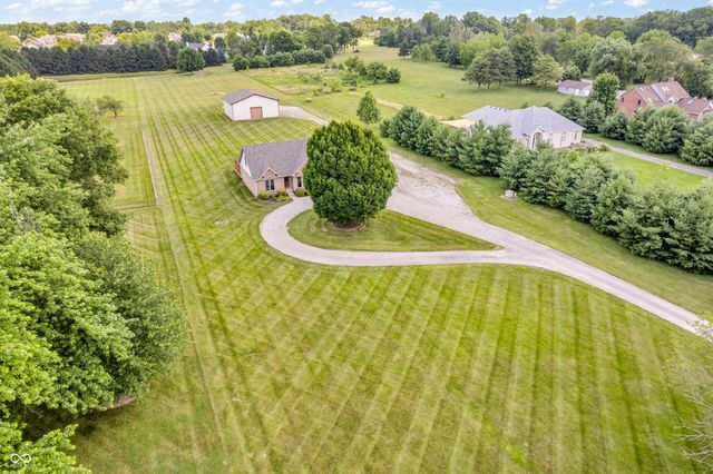 7304 E Stop 11 Road, Indianapolis, IN 46259