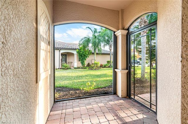 9101 Water Tupelo RD, Fort Myers, FL 33912