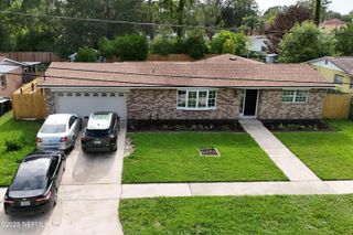 2640 ELISA Drive W, Jacksonville, FL 32216