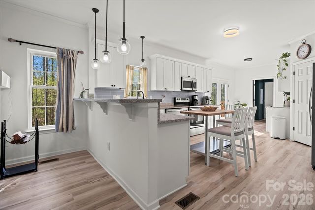 8611 Bent Creek Road, Waxhaw, NC 28173
