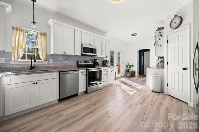 8611 Bent Creek Road, Waxhaw, NC 28173