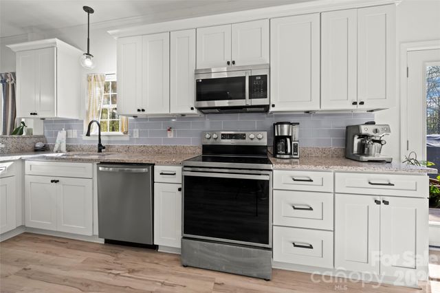 8611 Bent Creek Road, Waxhaw, NC 28173